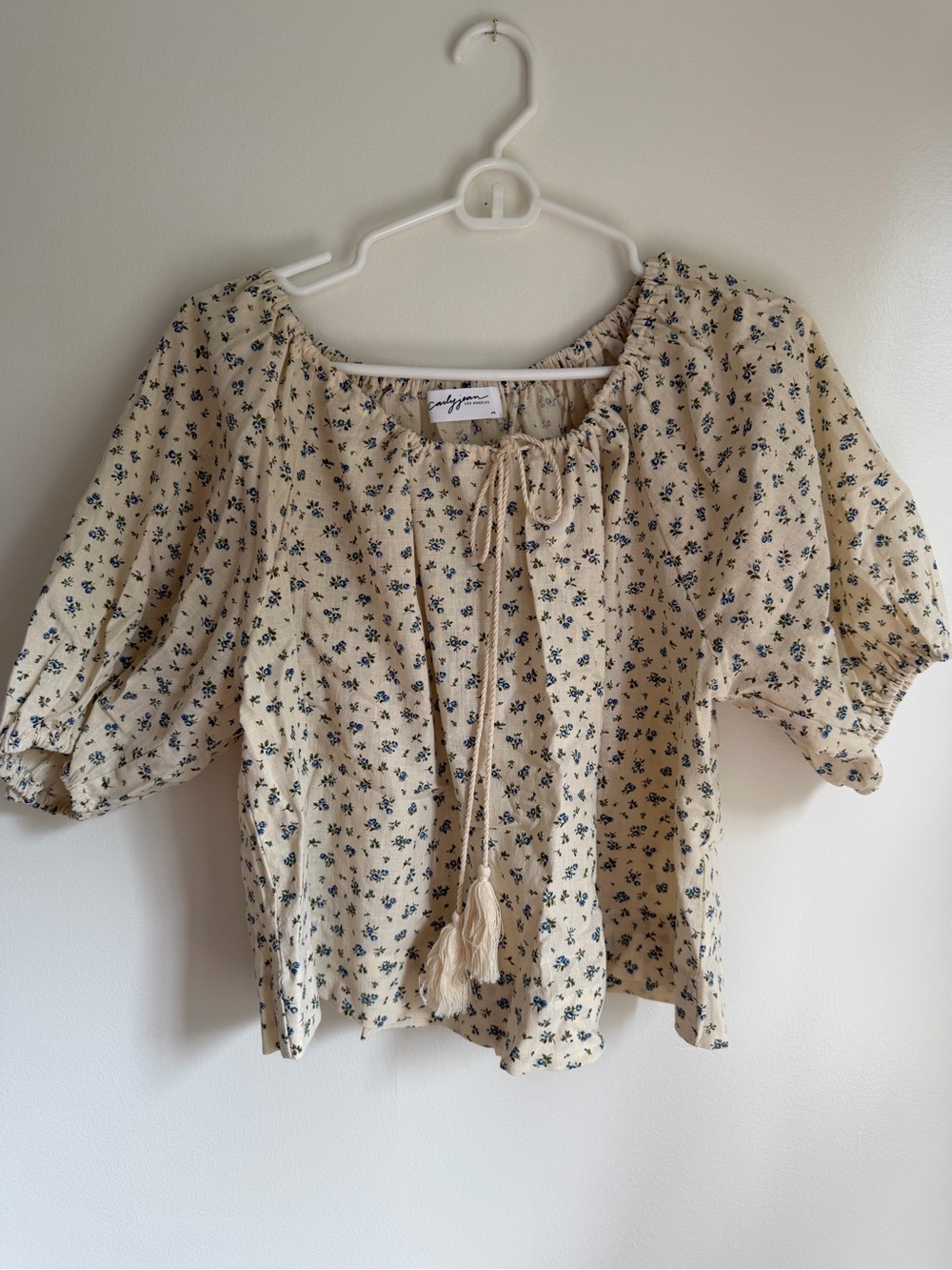 Carly Jean Los Angeles Cream Floral Tie-Front Peasant Blouse